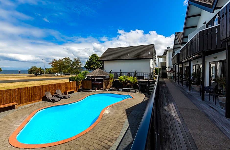 Le Chalet Suisse Motel Taupo