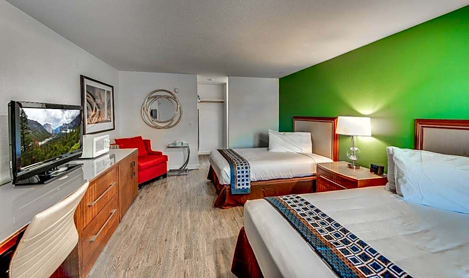 Photo 1 of 6 of Deluxe 2 Double Beds