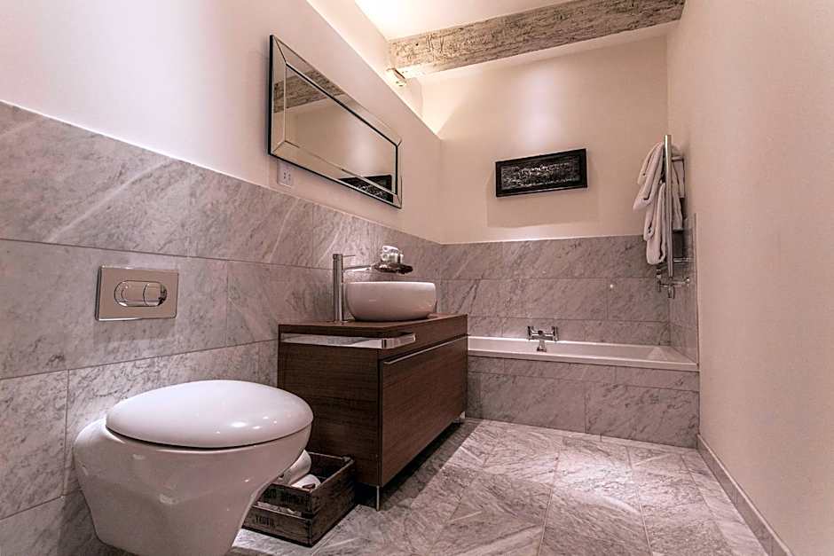 ANRÁN at Tidwell Farm