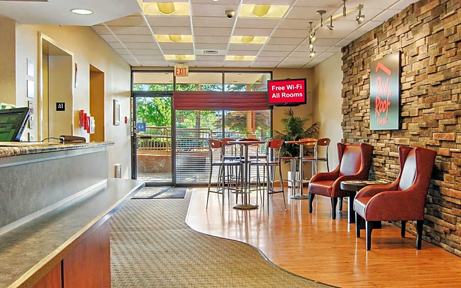 Red Roof Inn Cleveland Airport-Middleburg Heights