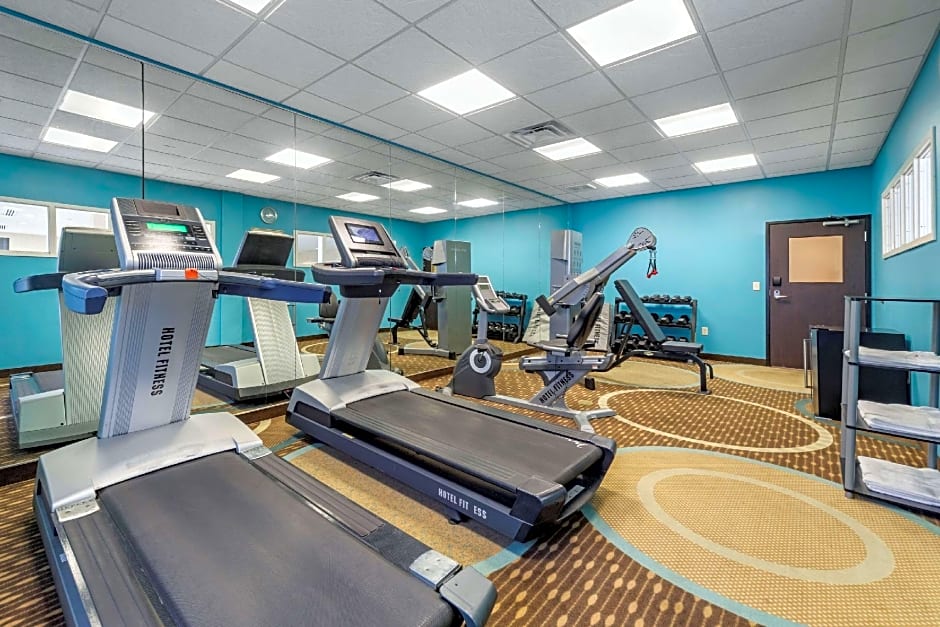 Comfort Inn & Suites Airport Oklahoma City