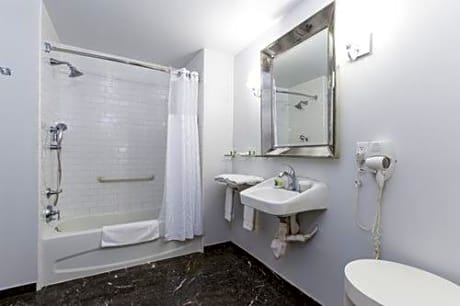 King Room - Disability Access