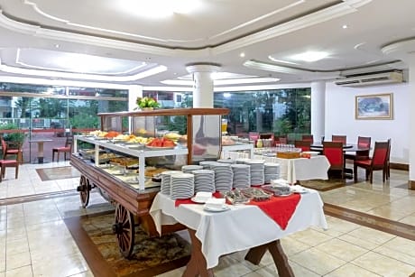 Iguassu Holiday Hotel