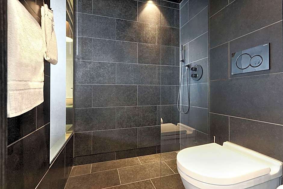 U&Me, BW Signature Collection