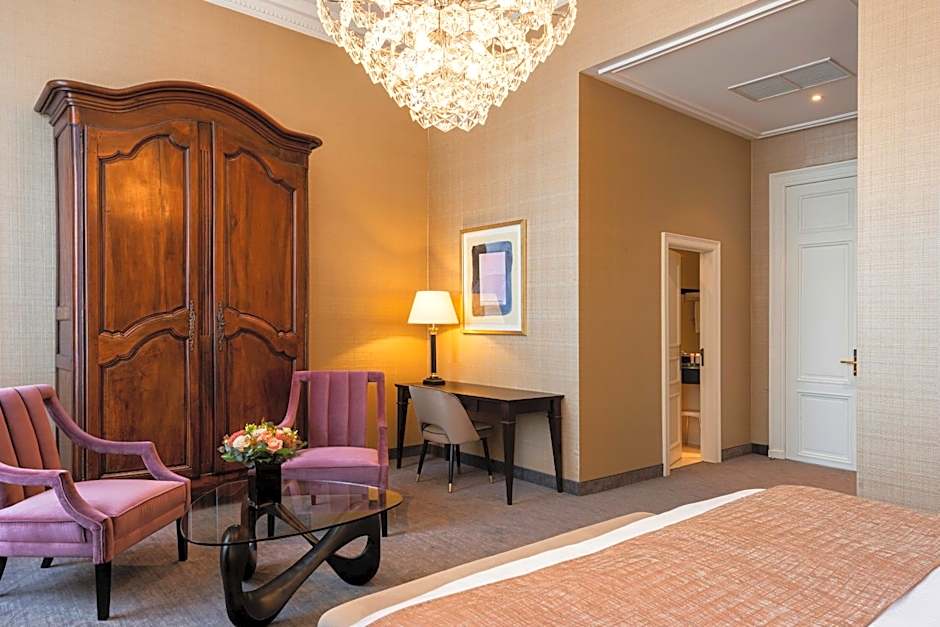 Dukes' Arches Brugge Adults only