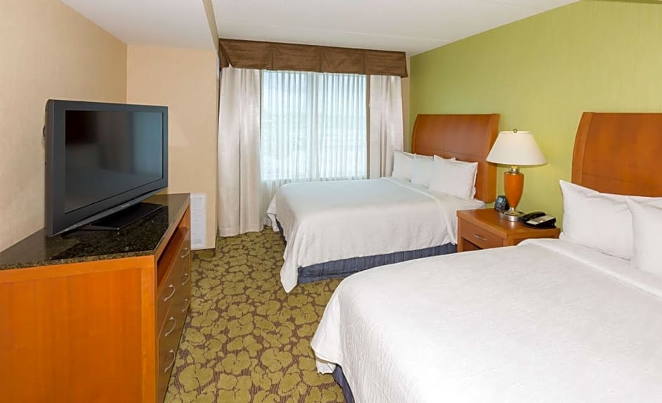 Hilton Garden Inn Buffalo Airport