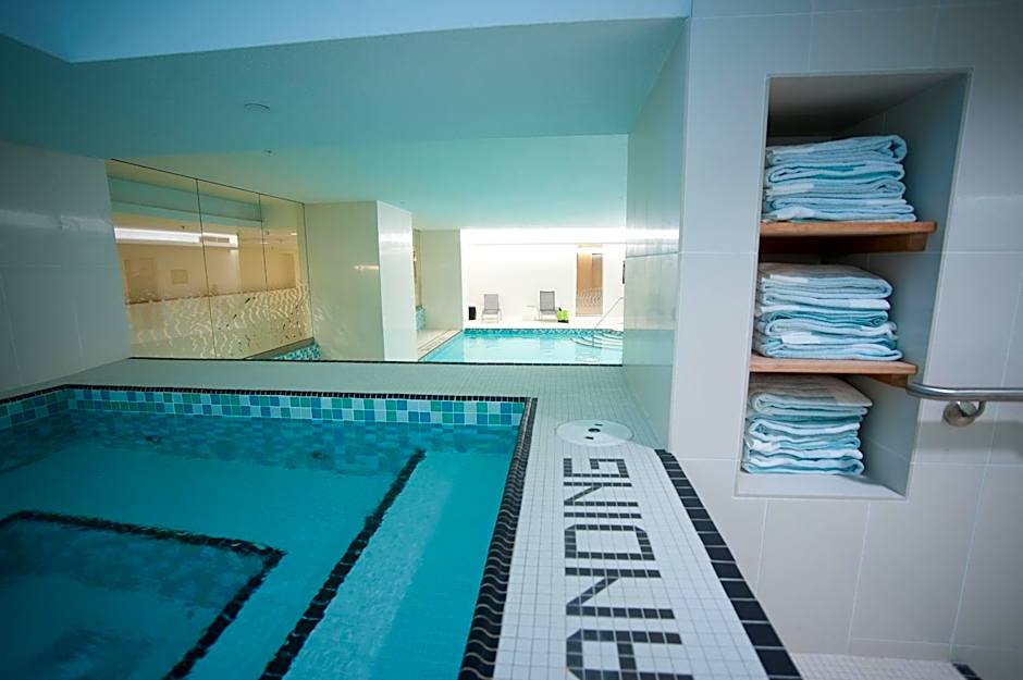 The Holman Grand Hotel