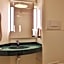 B&B HOTEL Les Sables-d'Olonne Centre Gare