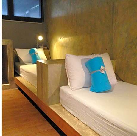 Triple Room with Shared Bathroom