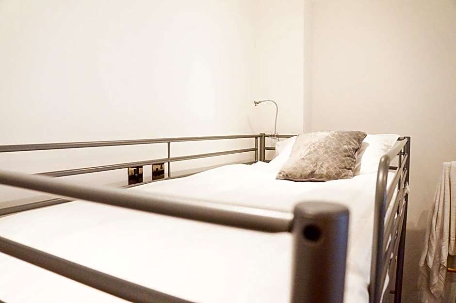 The Mornington Camden Female only Hostel