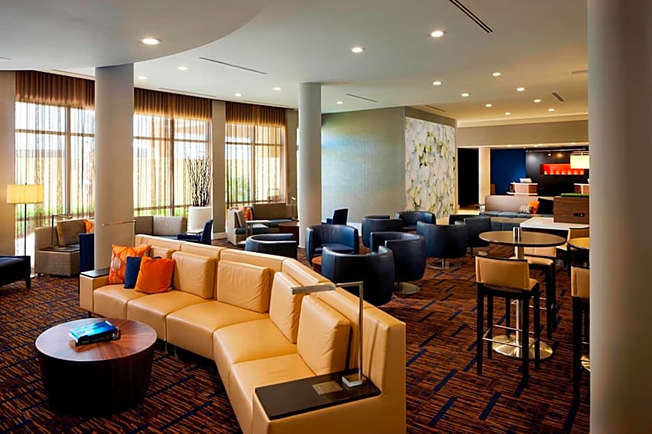Courtyard by Marriott Miami Dadeland