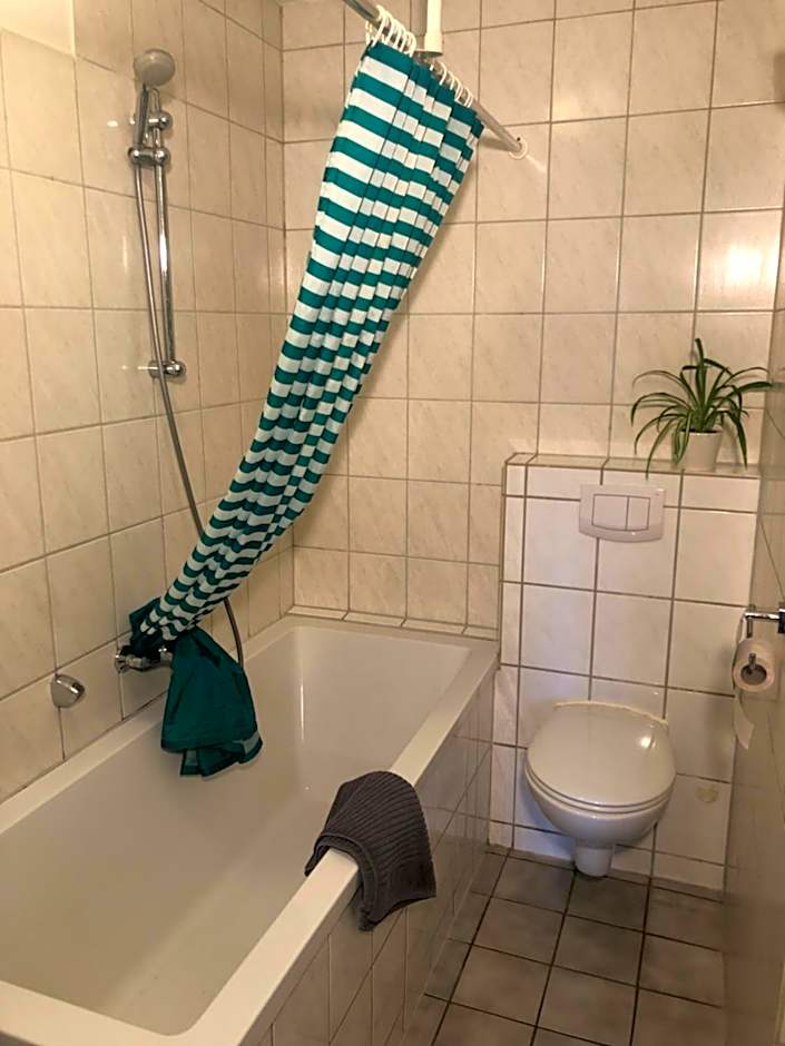 Das Abendrote Haus- Kurz und Langzeitvermietung für Monteure