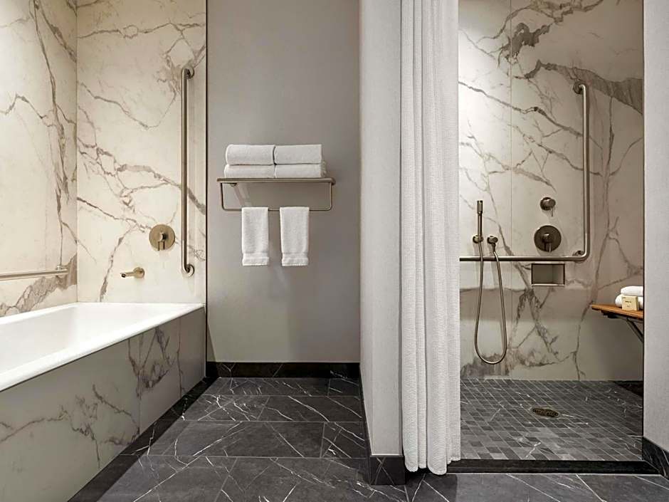 Fairmont Chateau Lake Louise