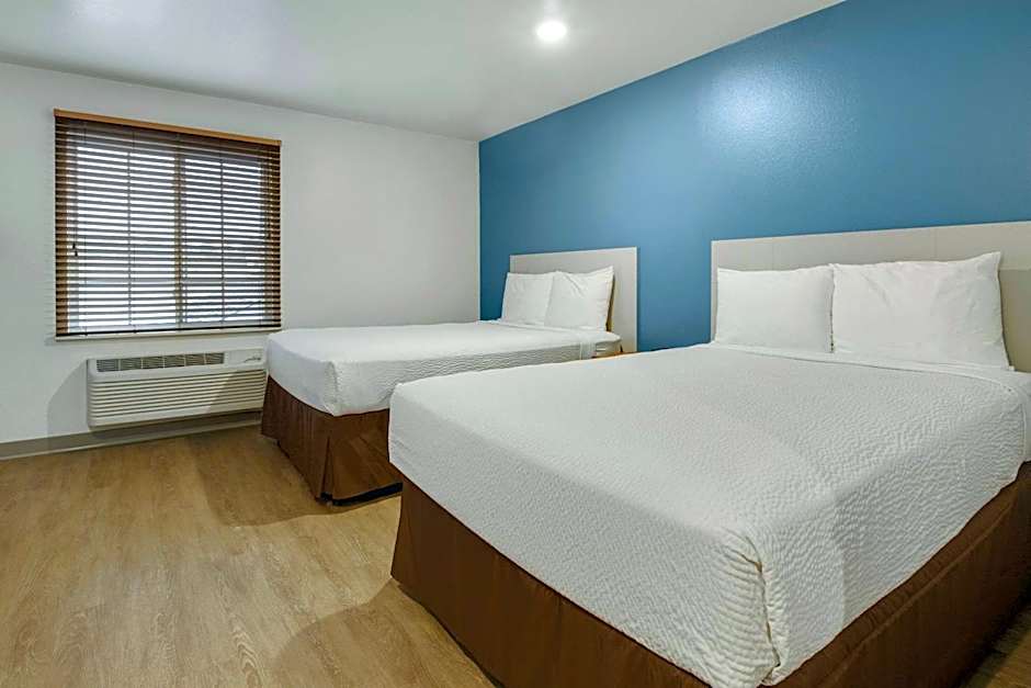 WoodSpring Suites Conroe