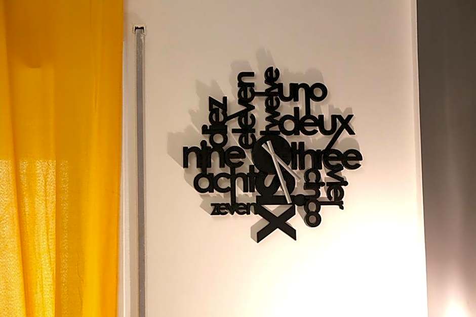 Le Coq Suites