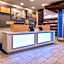 Holiday Inn Express & Suites Macon - I-475 by IHG