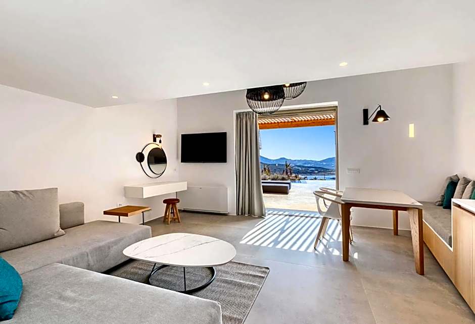 Panormos Bay Suites Luxury Resort