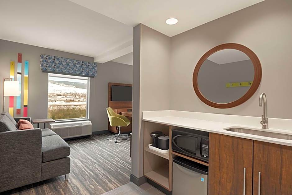Hampton Inn & Suites Kelowna, British Columbia, Canada