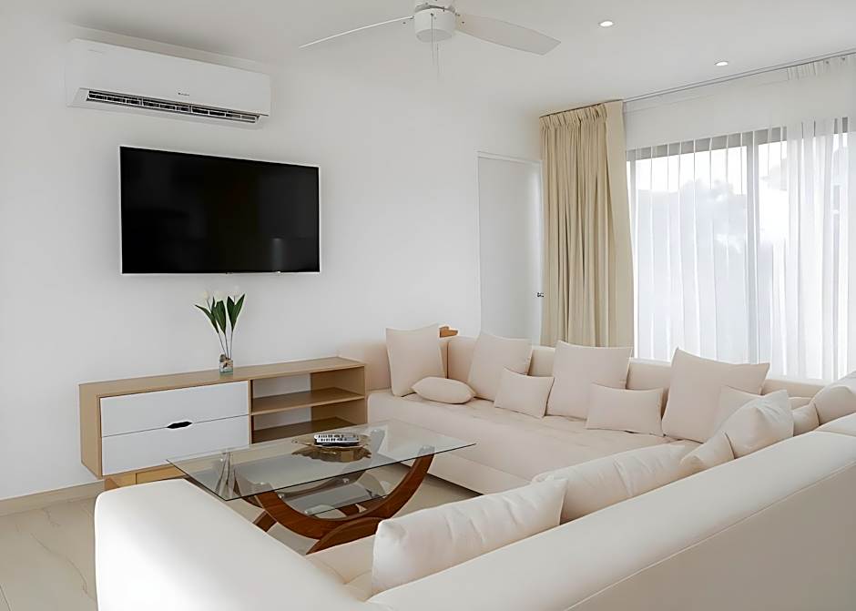 Apartment and Penthouse Blue Luxury Kukulkan Tulum