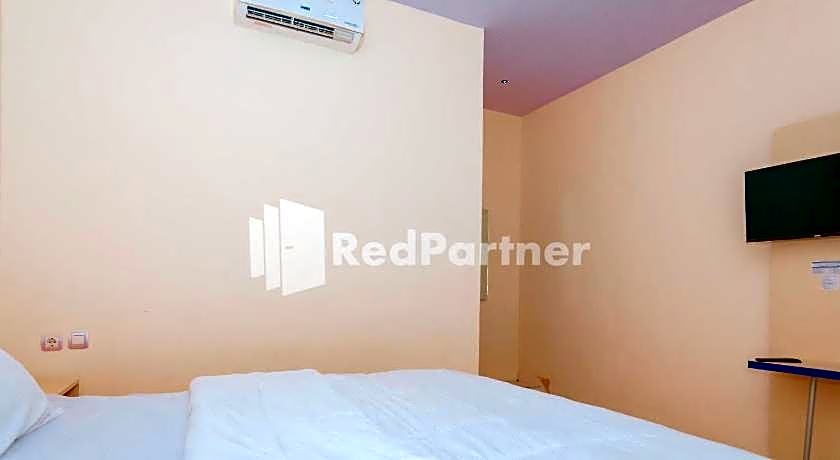 Ungu Kangen Hotel Bogor Mitra RedDoorz