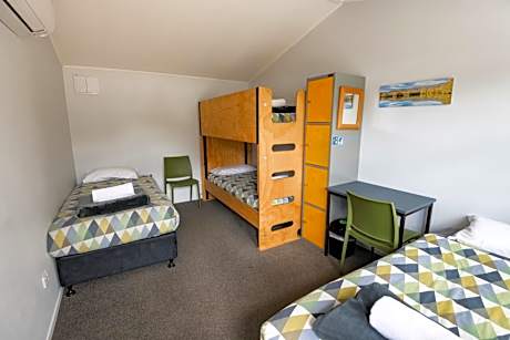 Classic Quadruple Room