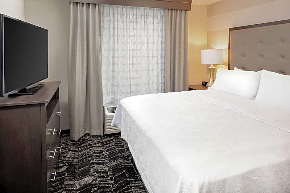 Photo 1 of 5 of 1 King Bed Suite, Mobility Accessible