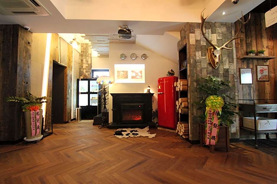 February Boutique Hotel Hwanggeum