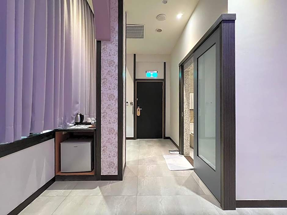 Wei Feng Exquisite Motel Pintung Branch