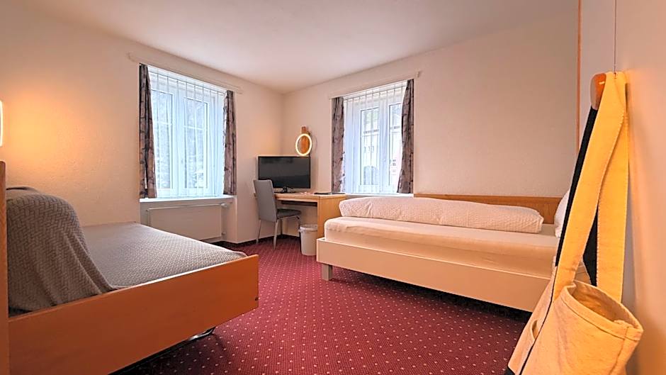 Hotel Heilquelle-Leukerbad-Therme