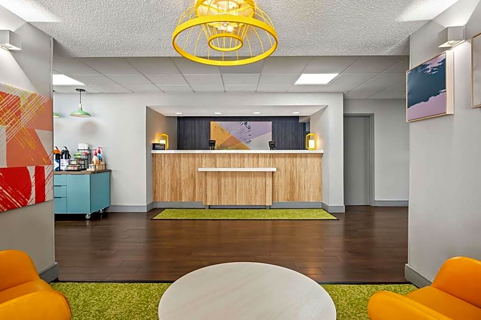 Spark by Hilton Stevensville