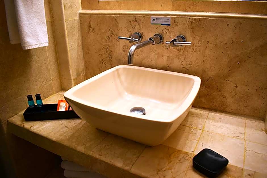 Hacienda Paradise Hotels