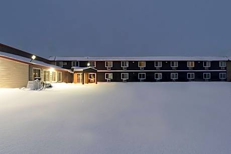 Sauk River Inn & Suites, a Travelodge by Wyndham