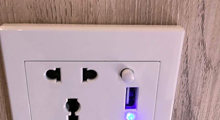 OYO 44099 Tt Dorf Hotel