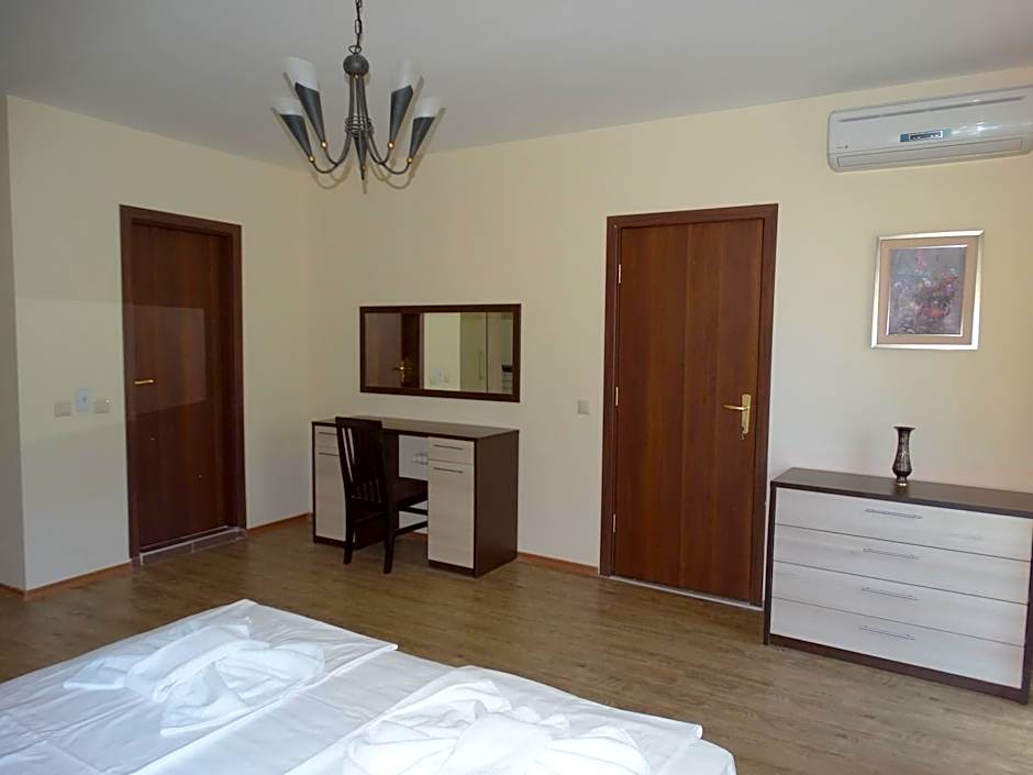 Chateau del Marina Apart Complex