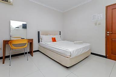 KoolKost near Tunjungan Plaza