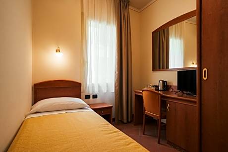 Single Room with Private Bathroom