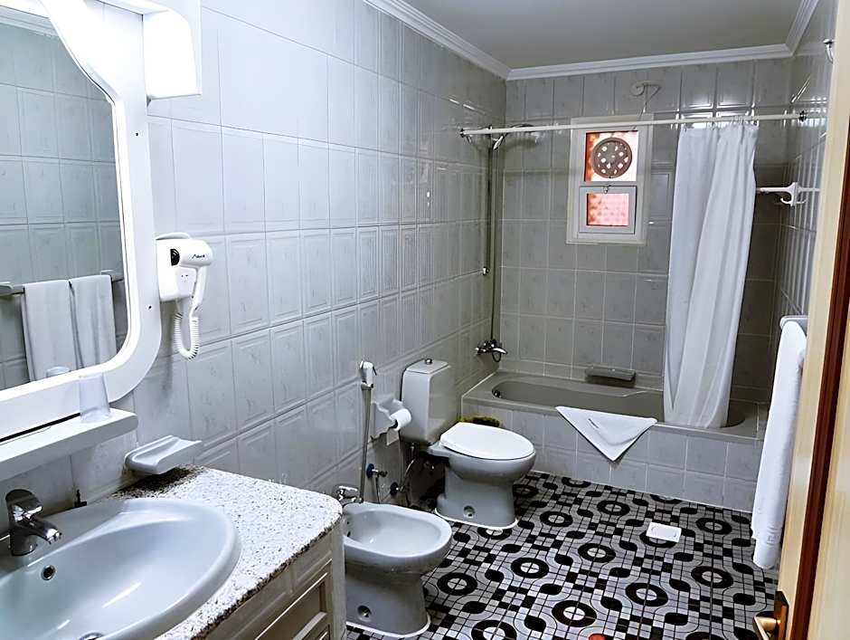 Bowshar International Hotel