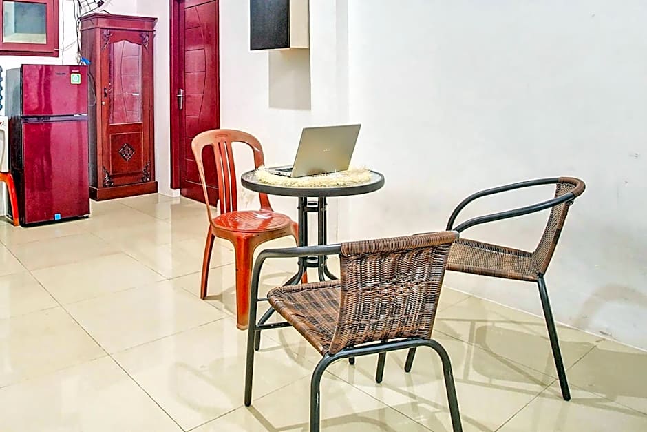 OYO LIFE 92034 Jay Homestay Syariah