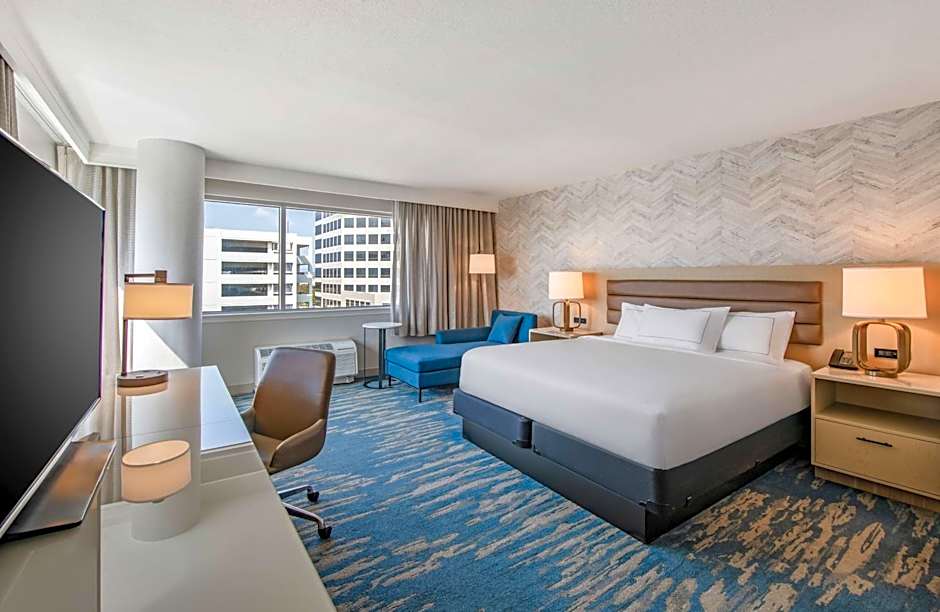 DoubleTree by Hilton LAX - El Segundo