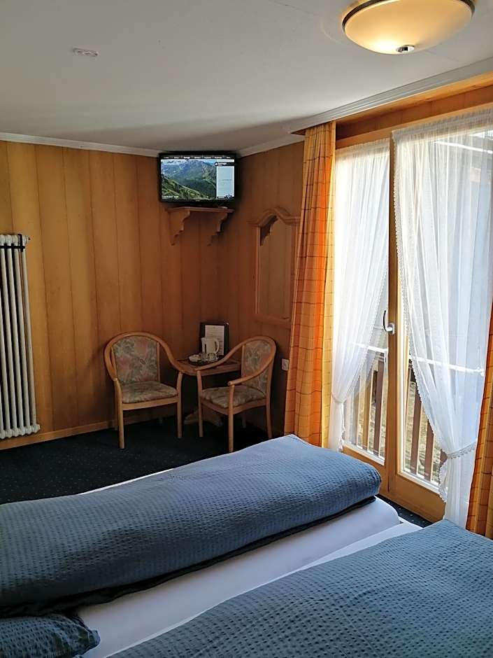 Petit Helvetia Budget Hotel