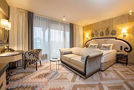 Premium Double or Twin Room with Mountain View