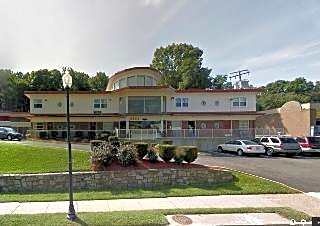 Lee High Inn