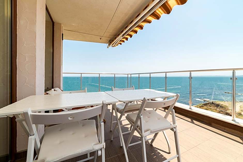 Apartcomplex Golden Bay