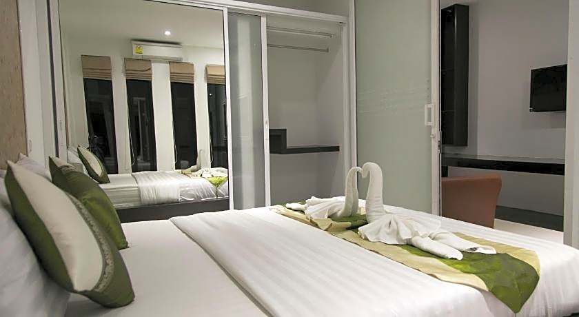 West Key Kamala Apartment