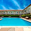 Travelodge by Wyndham Orange County Airport/ Costa Mesa