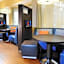 Courtyard by Marriott Houston Hobby Airport