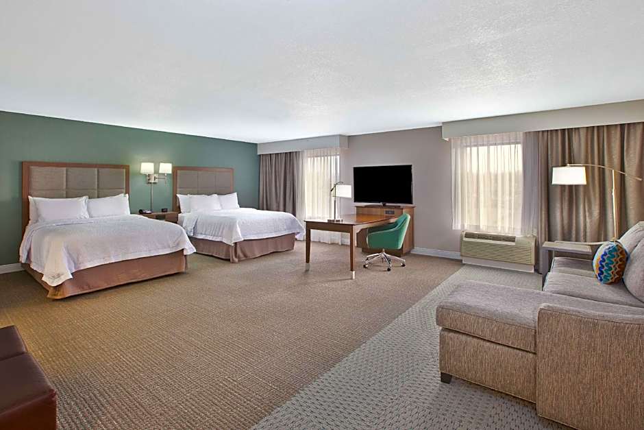 Photo 1 of 2 of Studio 2 Queen Beds Suite