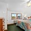 The Ocracoke Harbor Inn