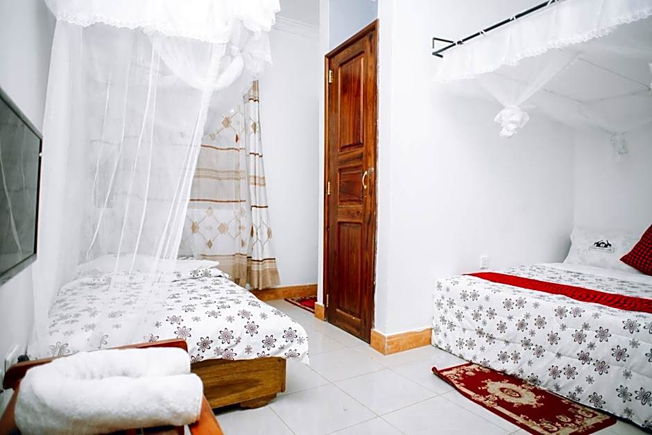 Arusha Giraffe Lodge