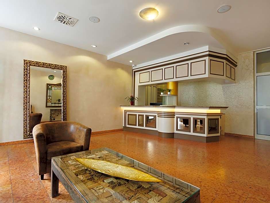 ARABEST Aparthotel & Boardinghouse